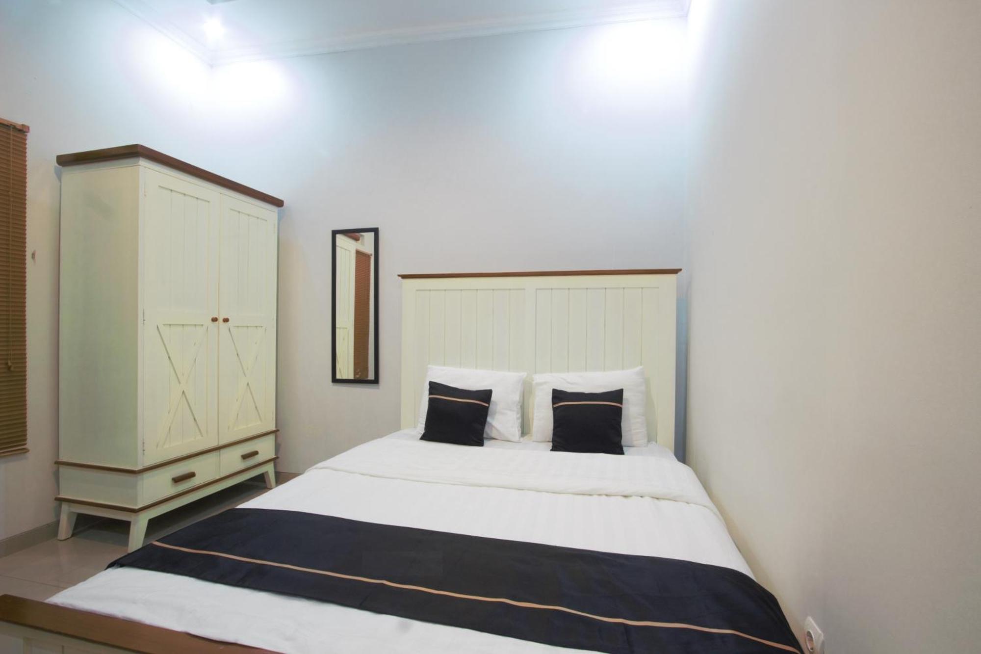 Cendhani Raras Residence Pakualaman Extérieur photo